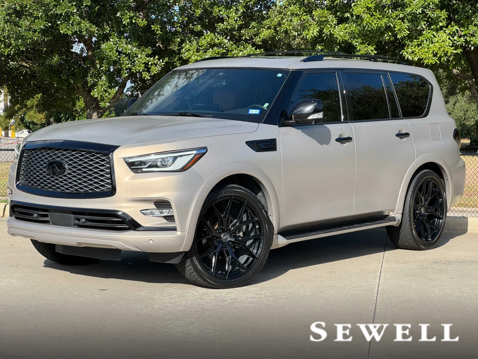 2022 INFINITI QX80 SENSORY