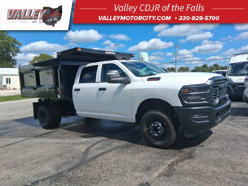 New 2026 Bright White Clear-Coat Exterior Paint RAM Tradesman image 1