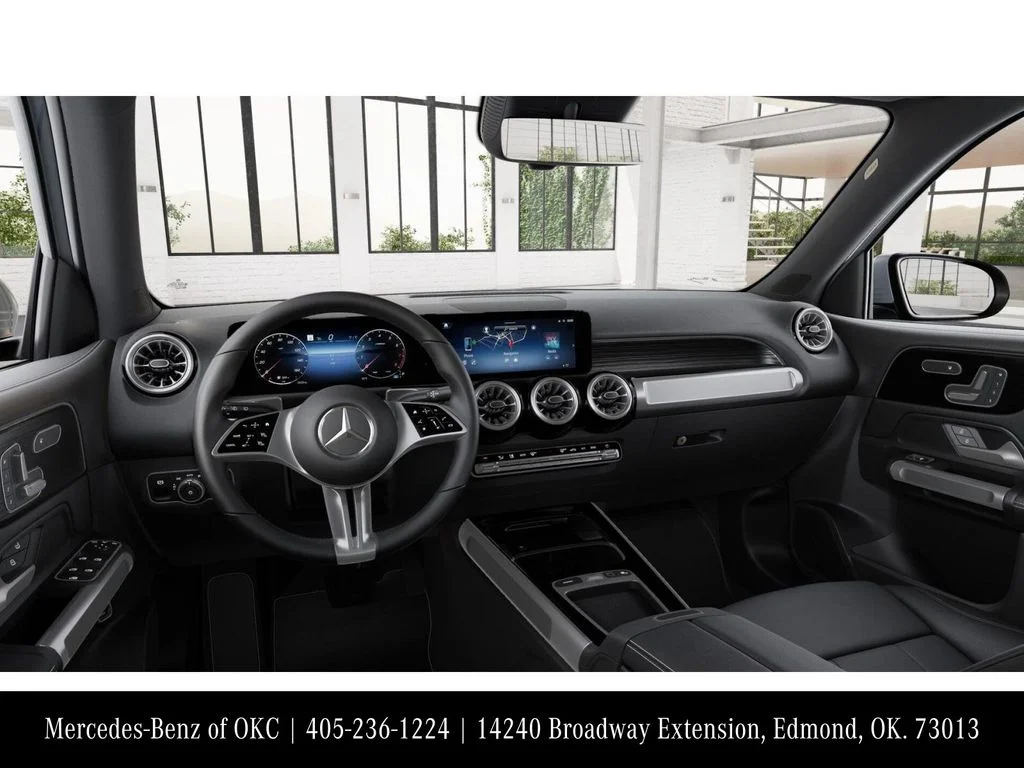 Used 2026 Silver Mercedes-Benz GLB 250 image 3