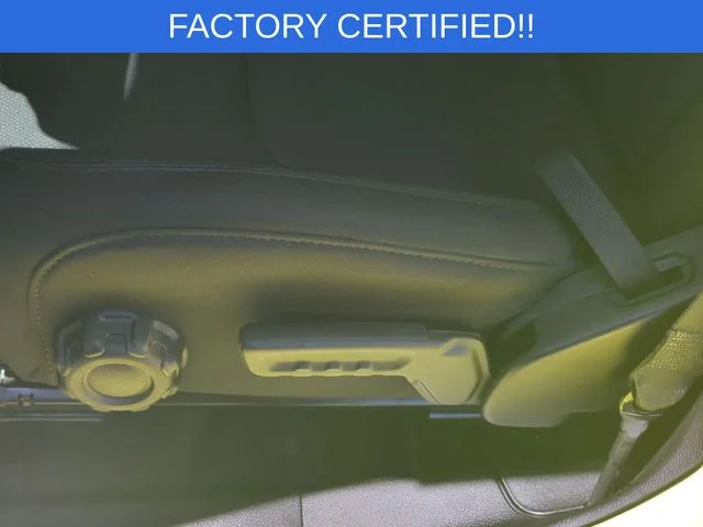 Used 2023 Yellow Jeep Sport S image 15