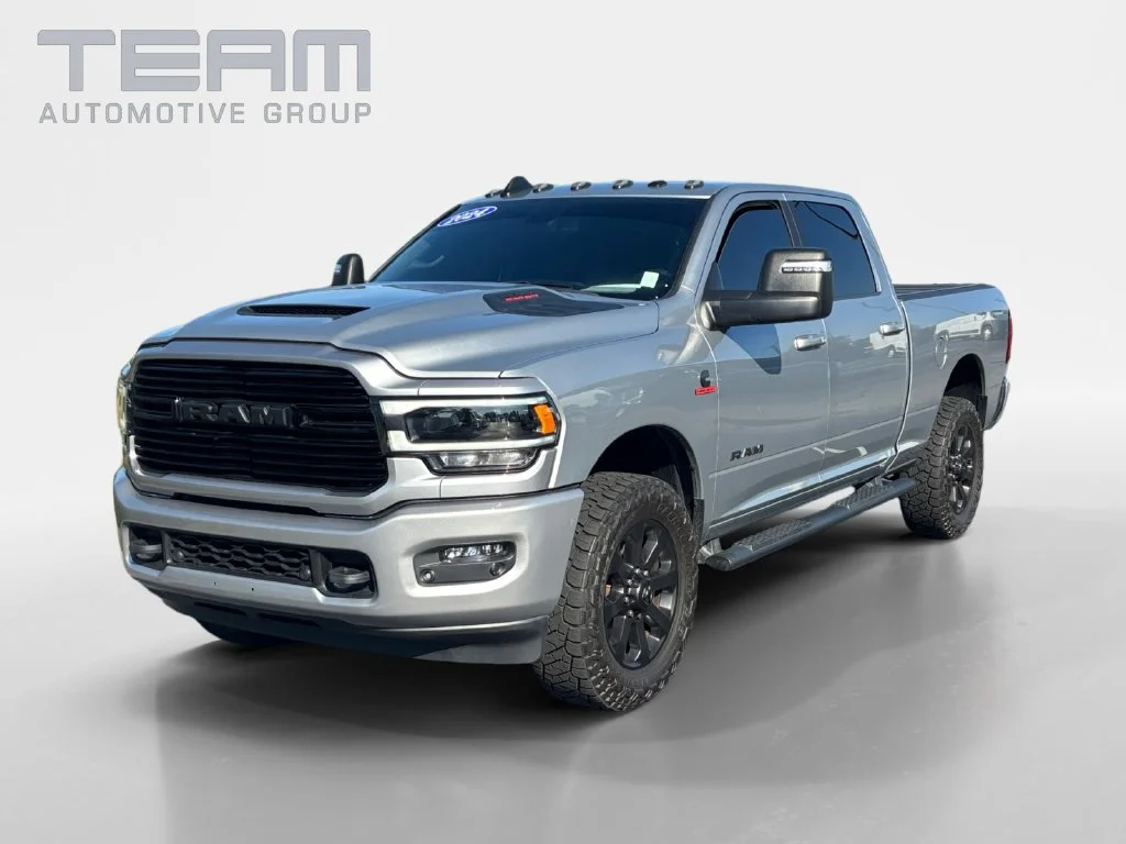 Used 2024 Silver Ram Laramie image 3