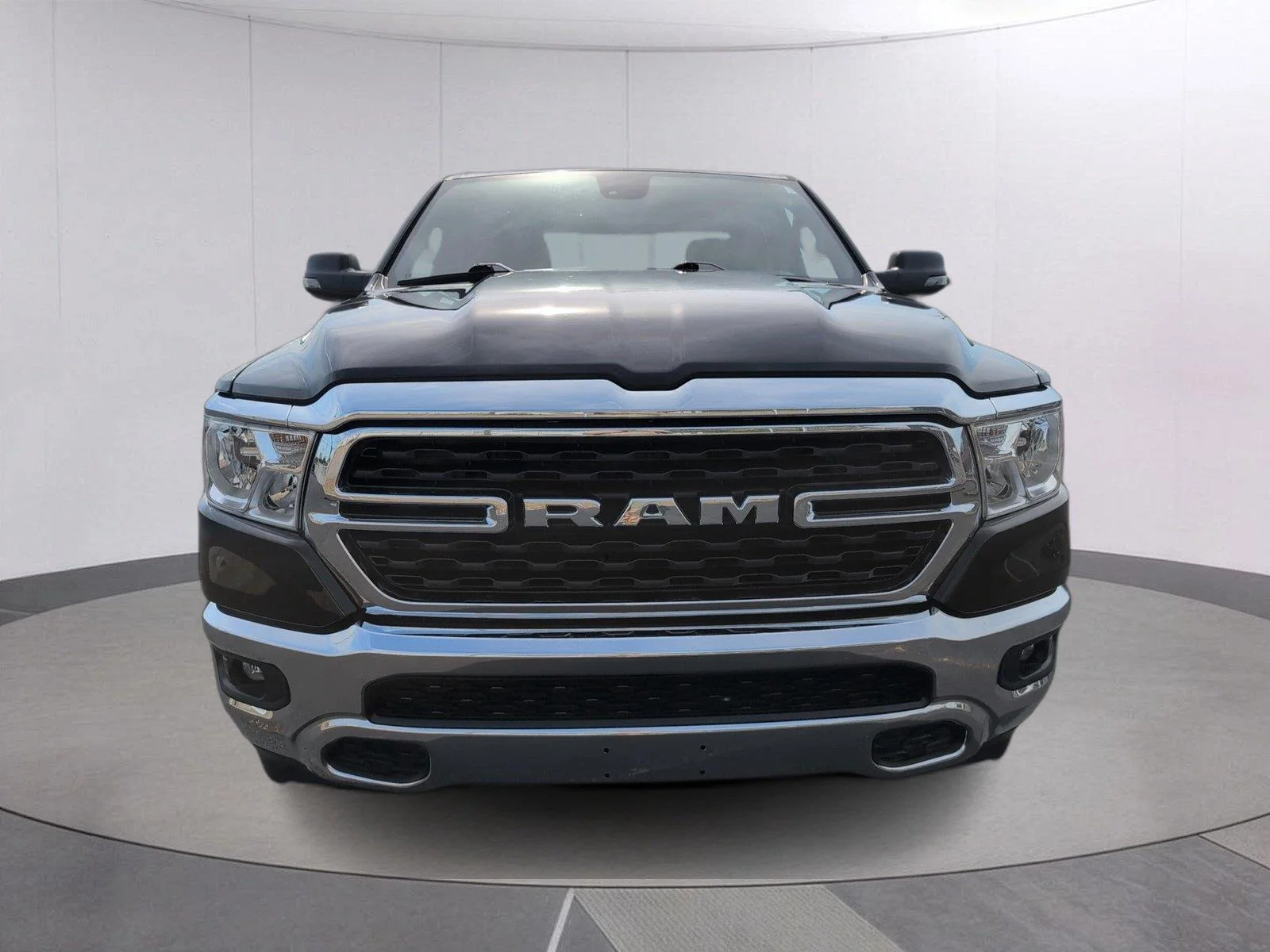 Used 2023 Diamond Black Crystal Pearlcoat Ram Big Horn image 10