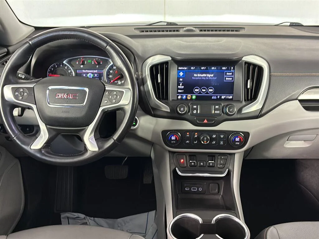 Used 2019 Quicksilver Metallic GMC SLT image 17