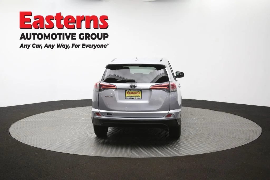 Used 2018 Silver Toyota LE image 35