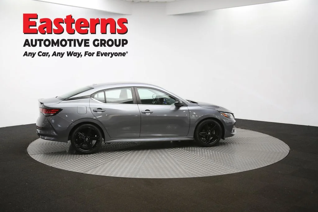 Used 2023 Gray Nissan SR image 43