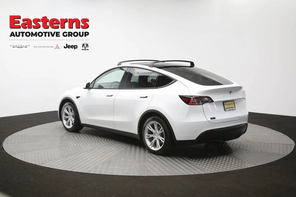 Used 2021 White Tesla Long Range image 60