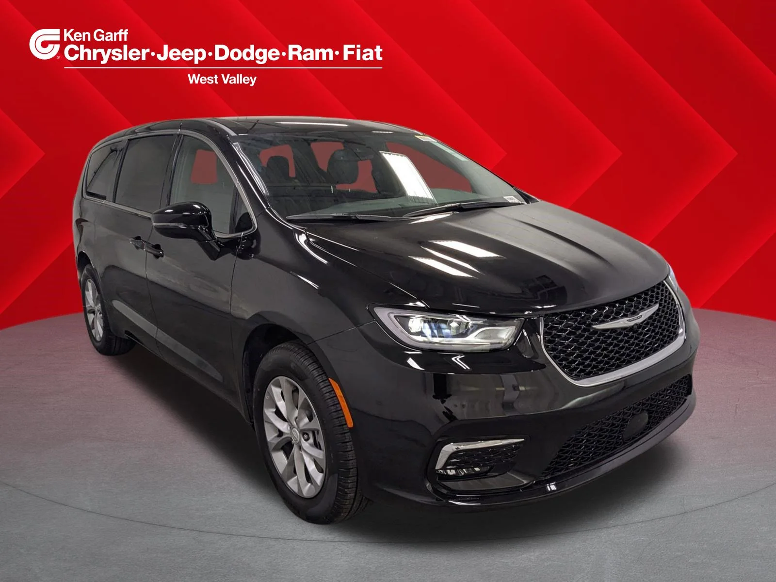 2026 Chrysler Pacifica Select AWD's photo