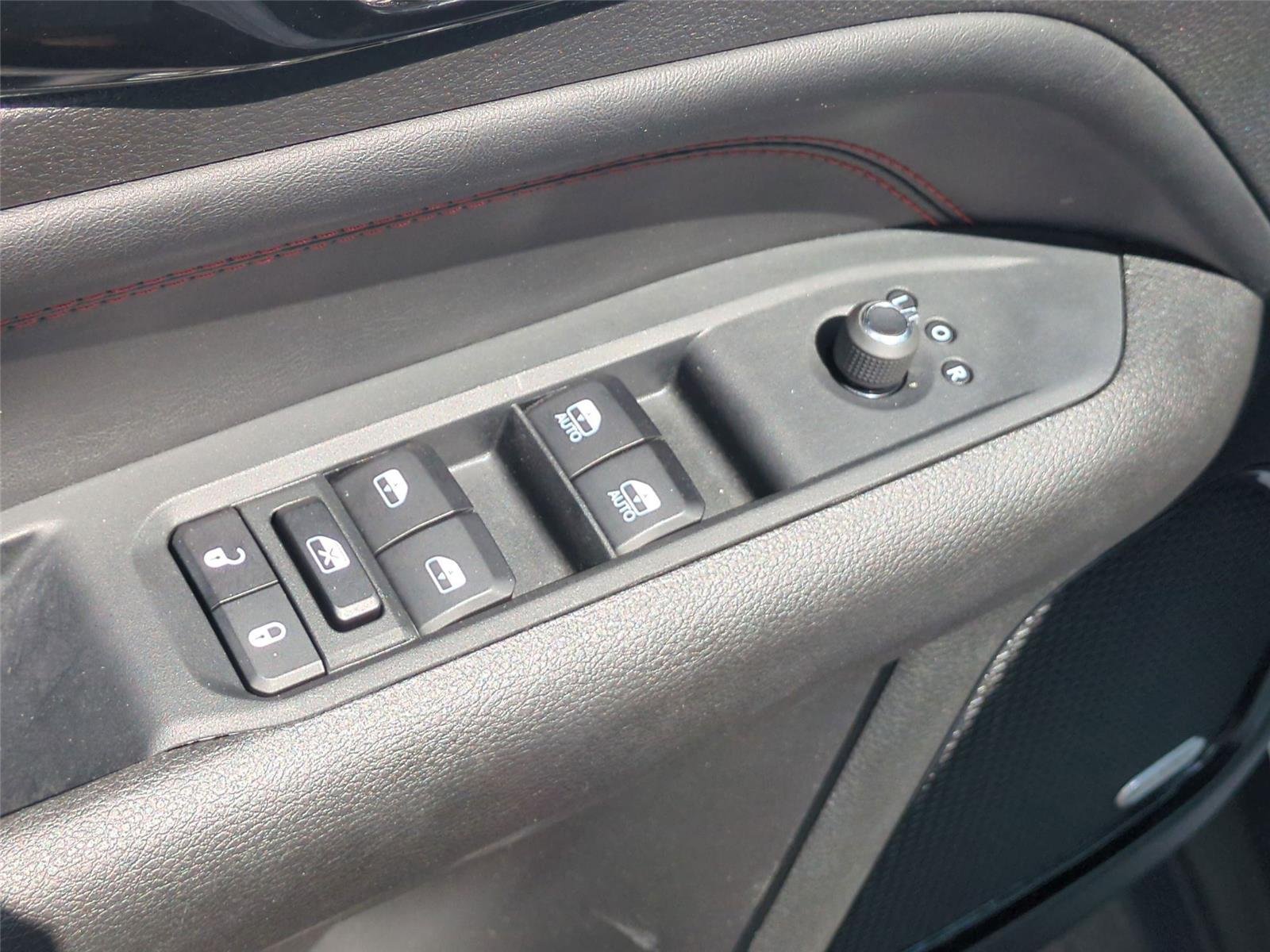 Used 2024 Bright White Clearcoat Jeep Trailhawk image 28