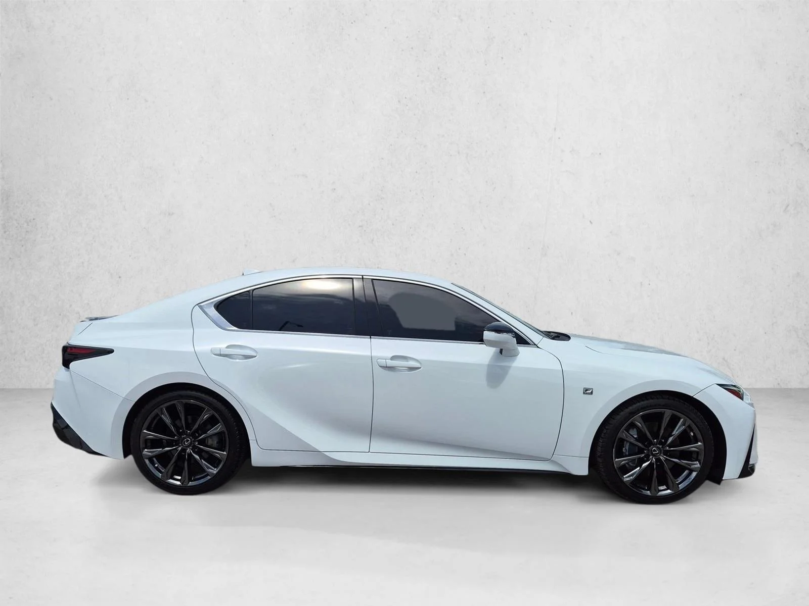 Used 2022 Ultra White Lexus IS 350 F SPORT image 4