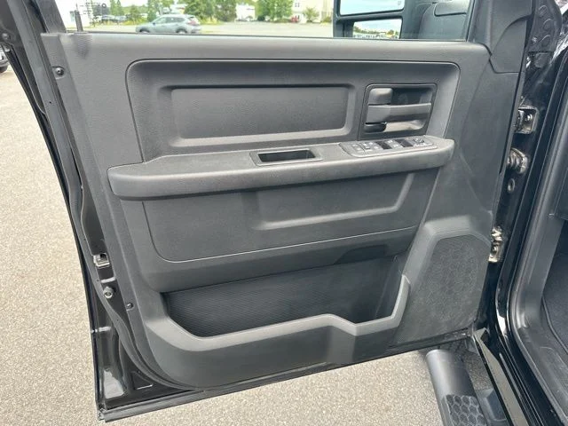 2025 RAM 2500 Tradesman - Photo 19