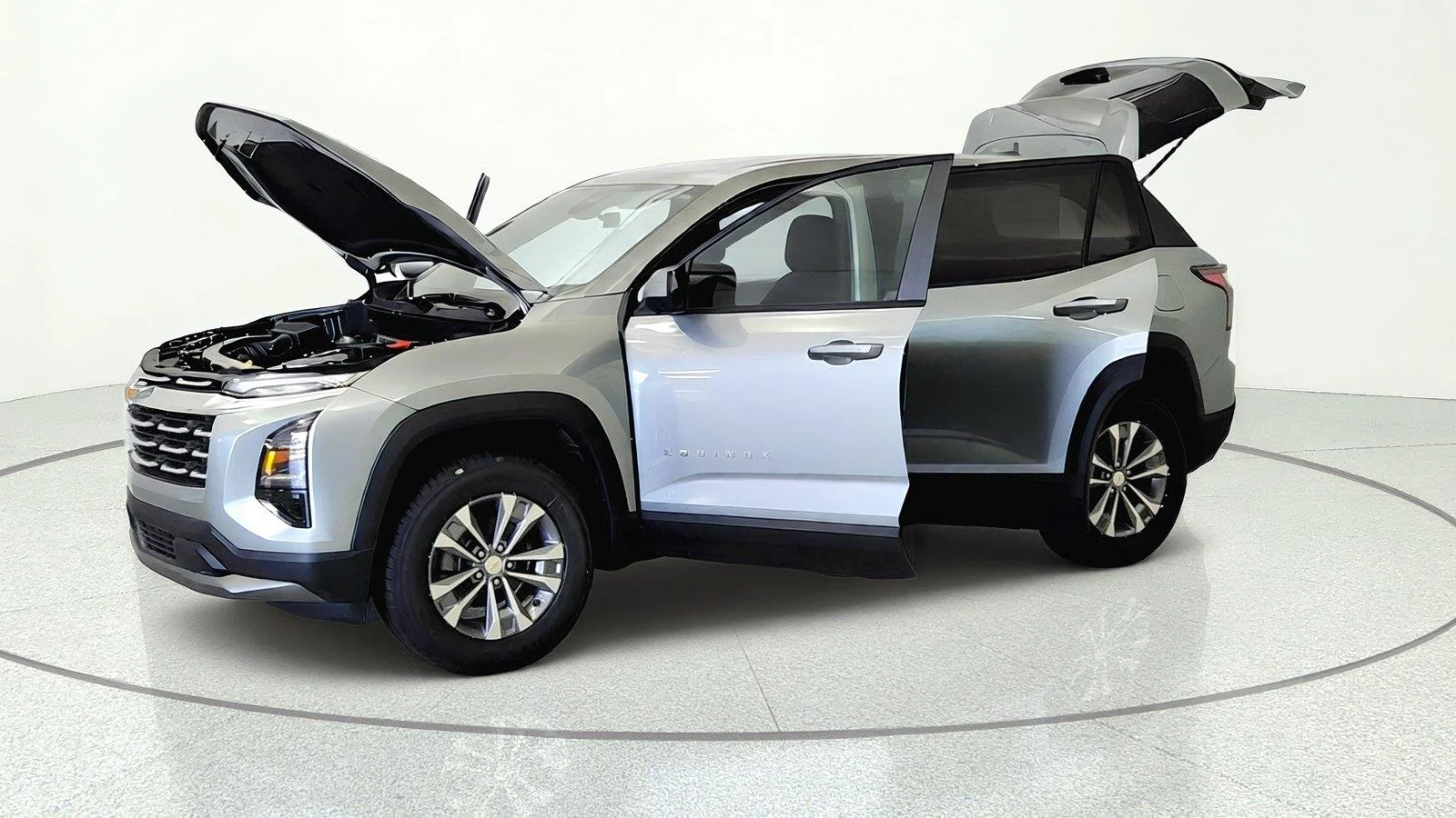 2027 Chevrolet Equinox LT - Photo 9