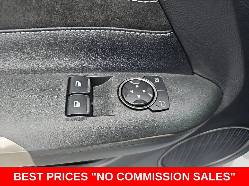 Used 2016 Gray Ford Shelby GT350 image 27