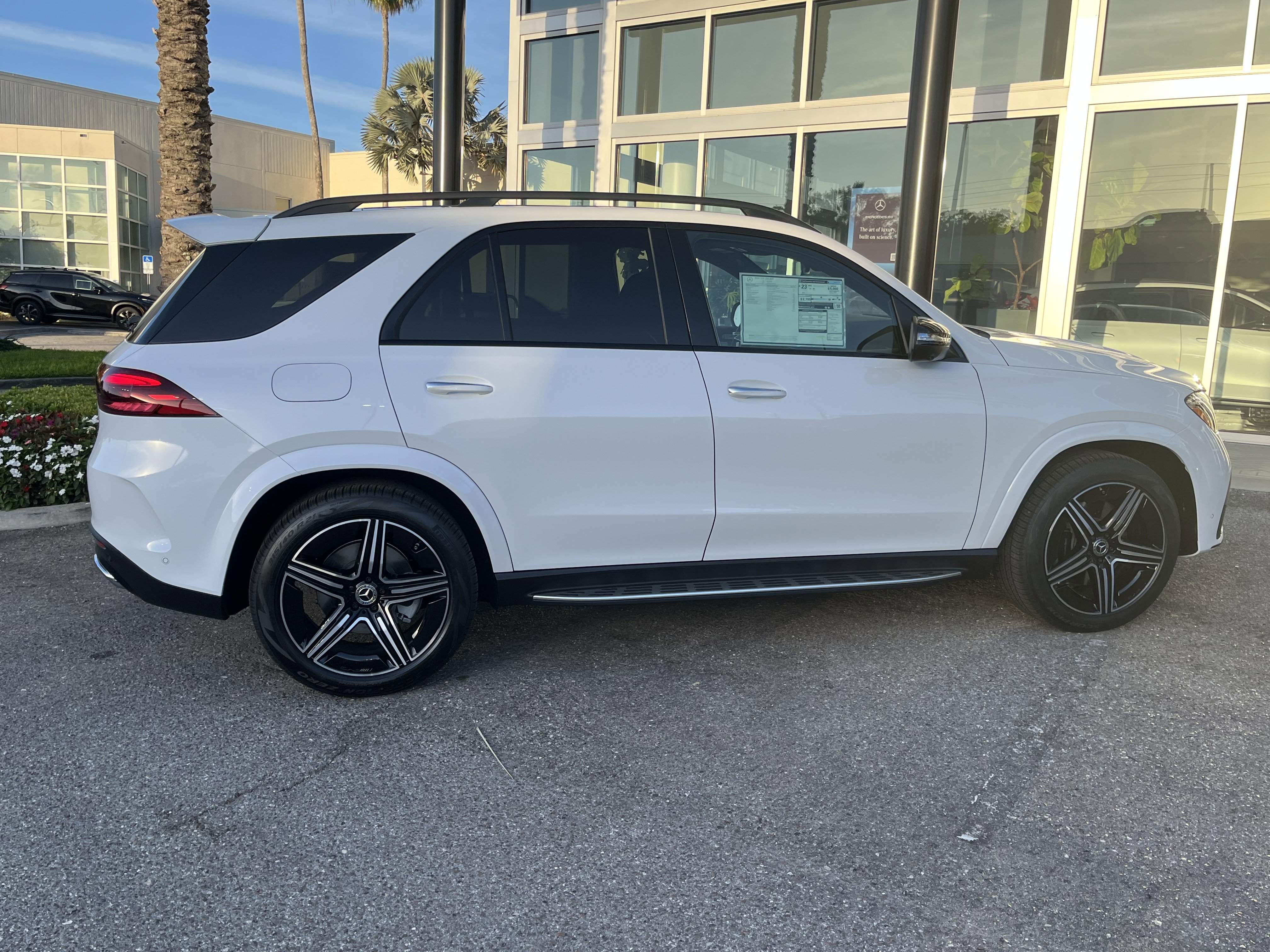 New 2026 MOONLIGHT WHITE Mercedes-Benz GLE 350 image 7