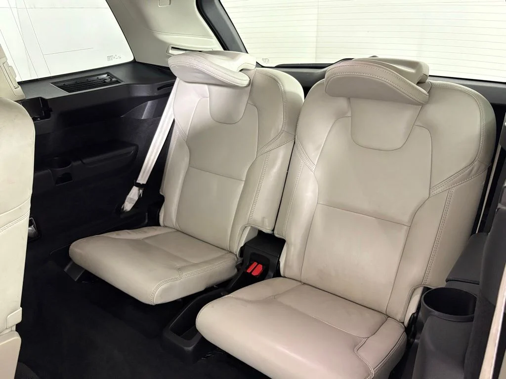 Used 2023 Crystal White Volvo Ultimate image 36