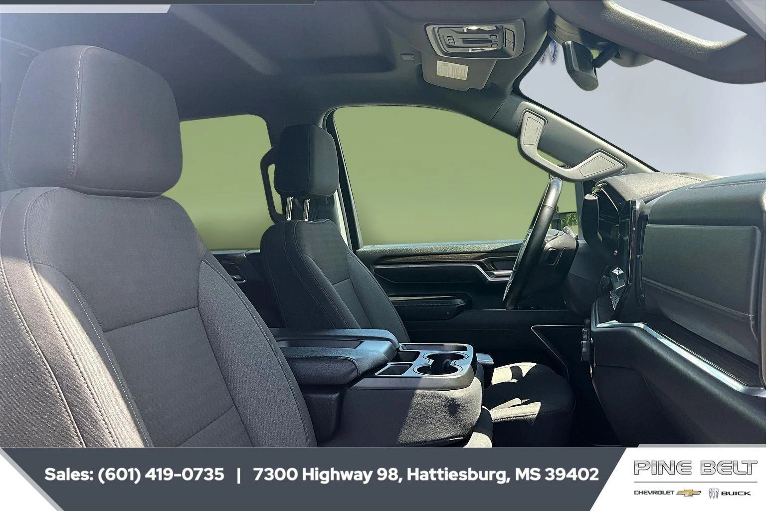 2025 Chevrolet Silverado 3500HD LT - Photo 7
