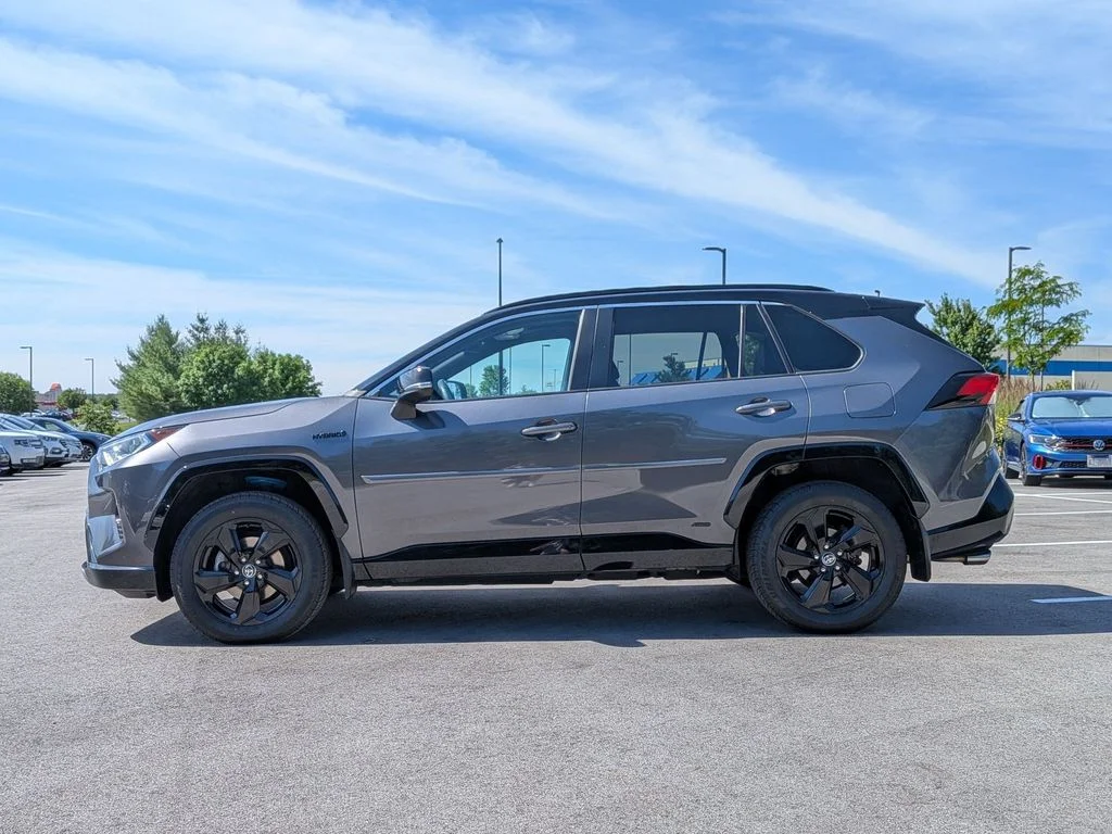 Used 2020 Gray Toyota XSE image 4