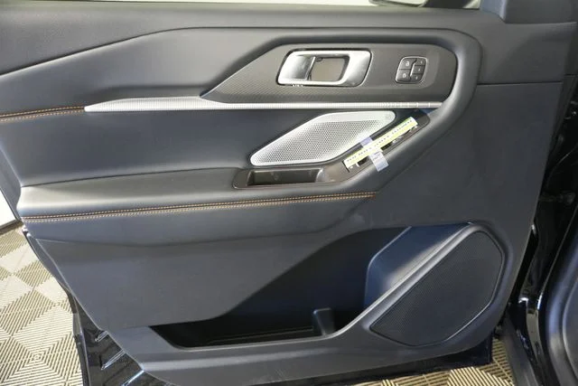 New 2026 Agate Black Metallic Ford Tremor® image 27