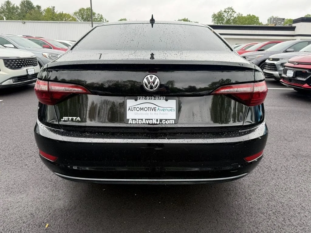 Used 2020 Black Uni Volkswagen SE Automatic (SULEV) w/ Cold Weather Pkg image 6