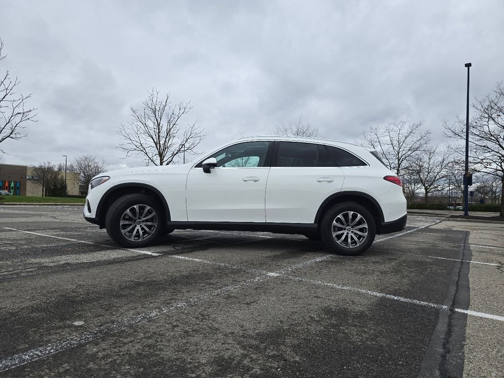 Certified Used 2026 Polar White Mercedes-Benz GLC 300 image 15