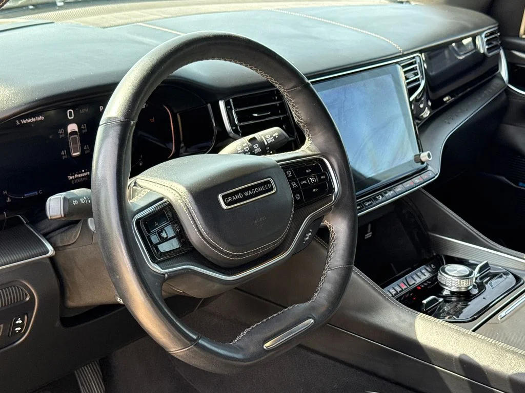 Used 2024 Black Jeep Series II image 19