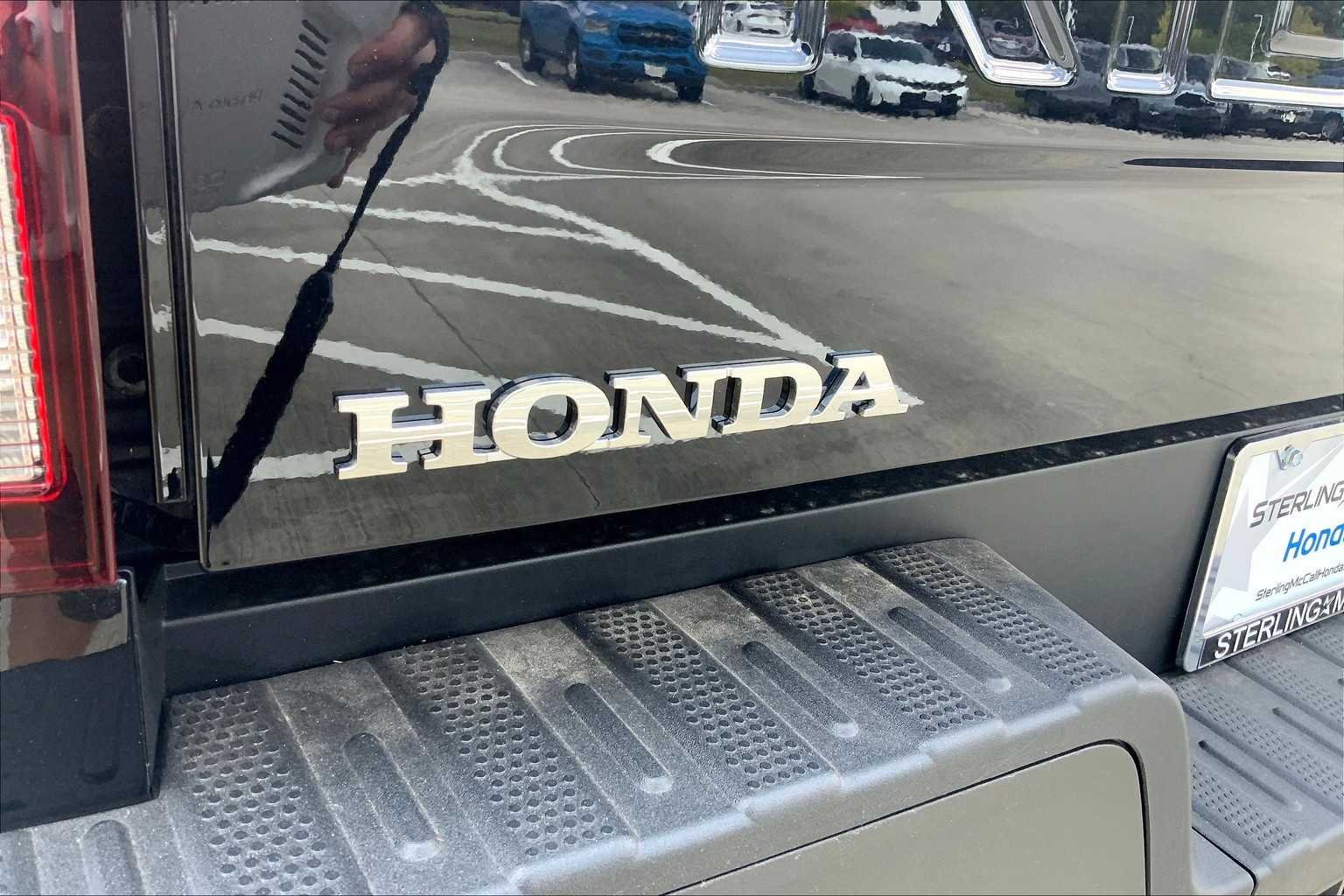 2025 Honda Ridgeline Black Edition - Photo 13