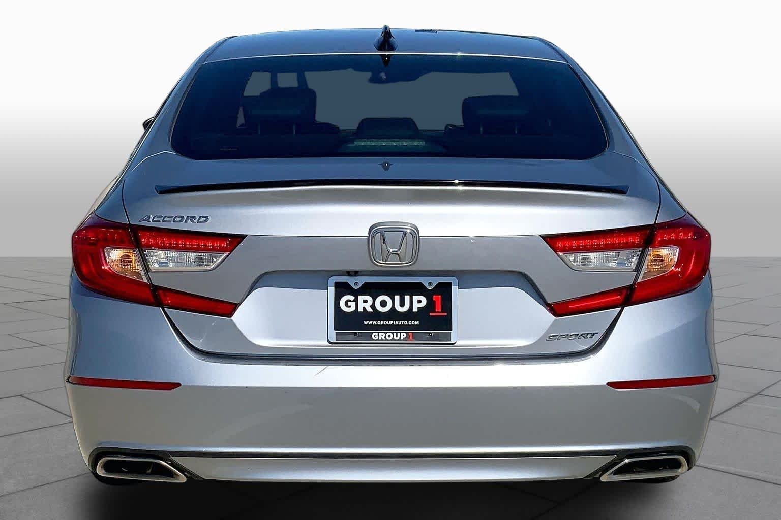 Used 2021 Lunar Silver Metallic Honda Sport image 5