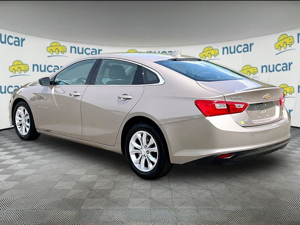 Used 2023 Gray Chevrolet LT image 4