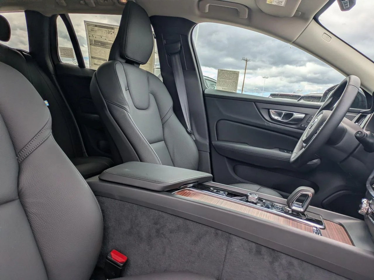 2026 Volvo V60 Cross Country Plus - Photo 14