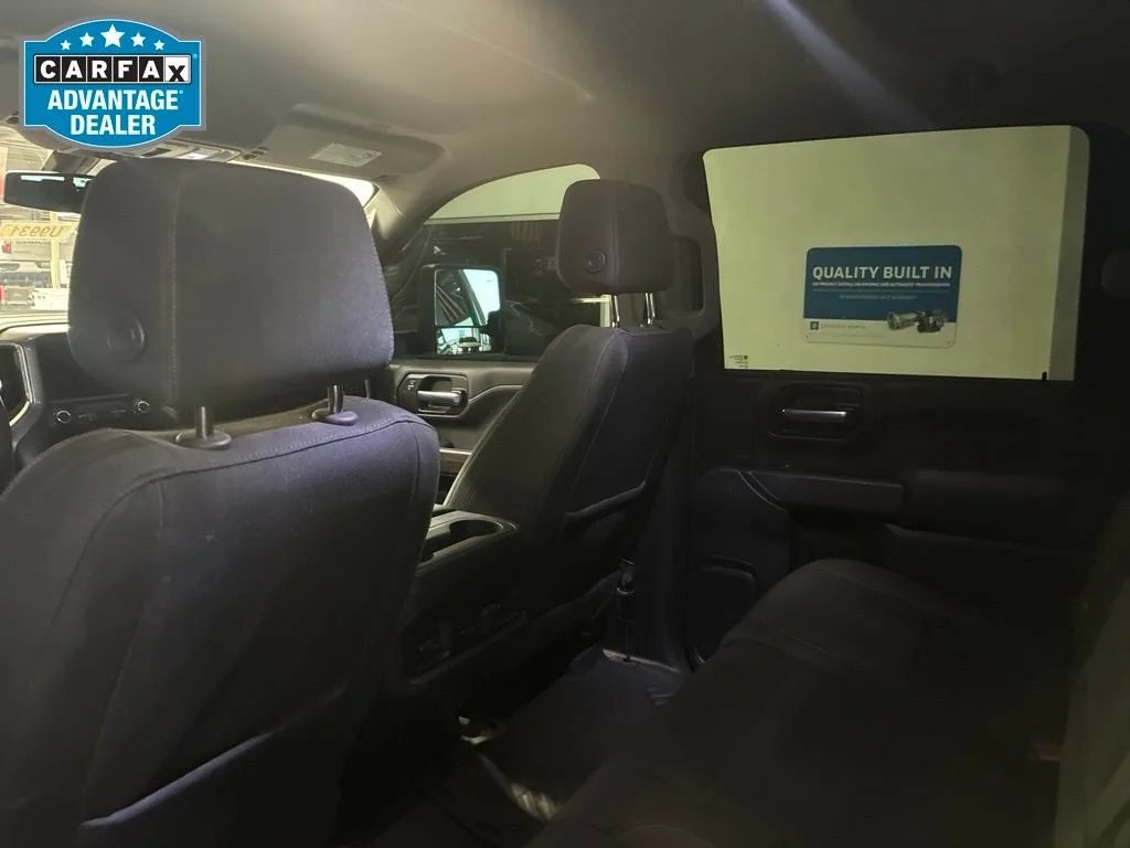 Used 2020 SUMMIT WHITE Chevrolet LT image 6