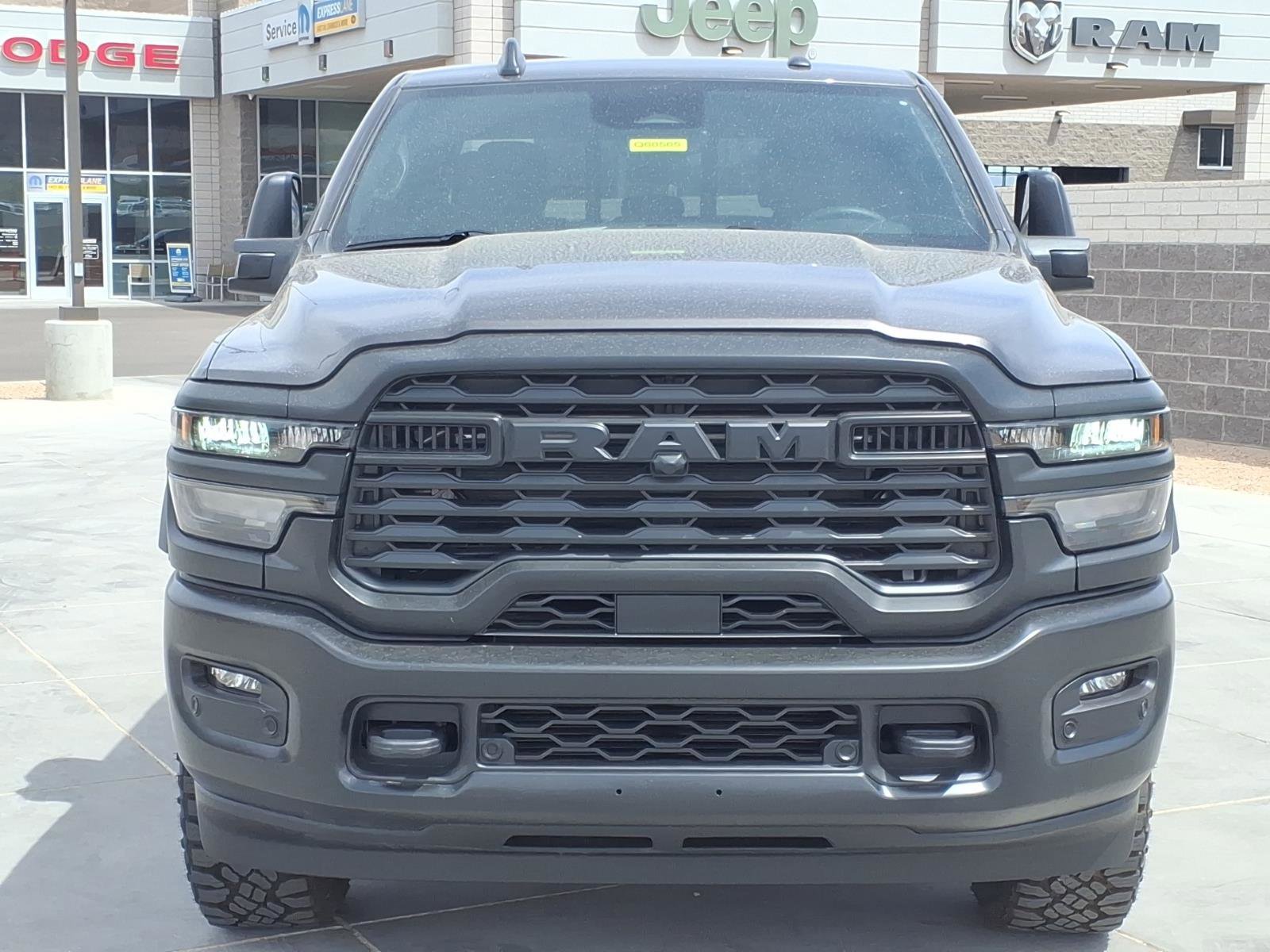 New 2026 Granite Crystal Metallic Clear-Coat Exterior Paint RAM Warlock image 2