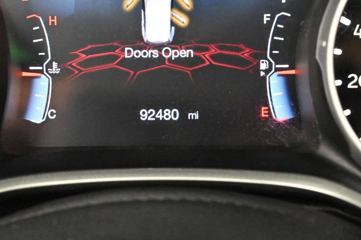 Used 2019 White Clearcoat Jeep Latitude image 18