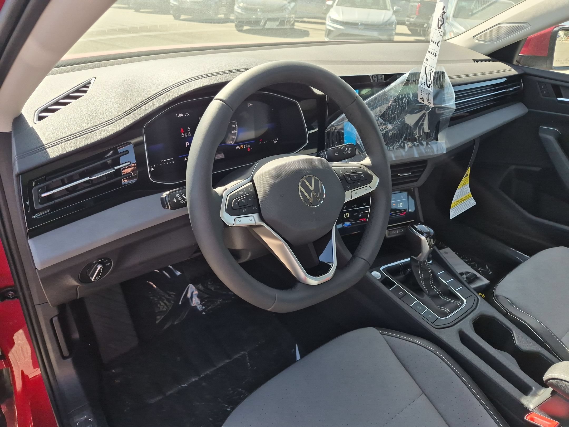New 2027 Kings Red Metallic Volkswagen SE image 10