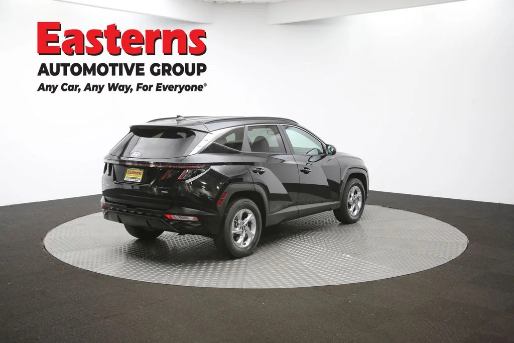 Used 2022 Black Hyundai SEL image 41