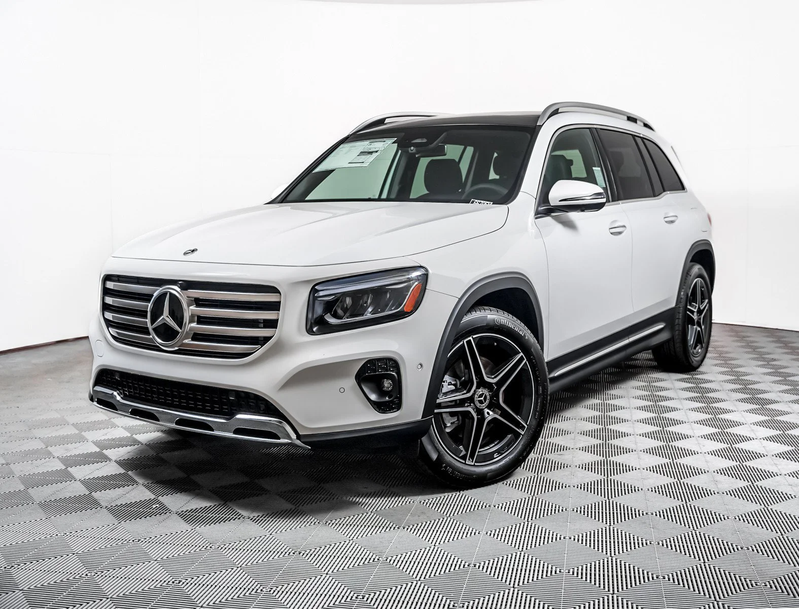 New 2026 Polar White Mercedes-Benz 250 image 1