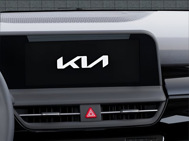 Used 2025 White Kia S image 20