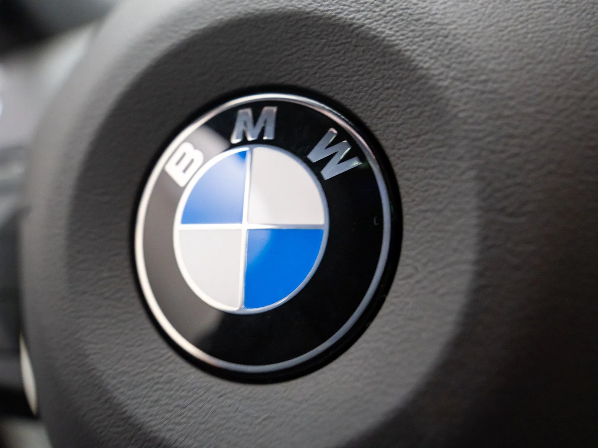 New 2026 White BMW xDrive28i image 19