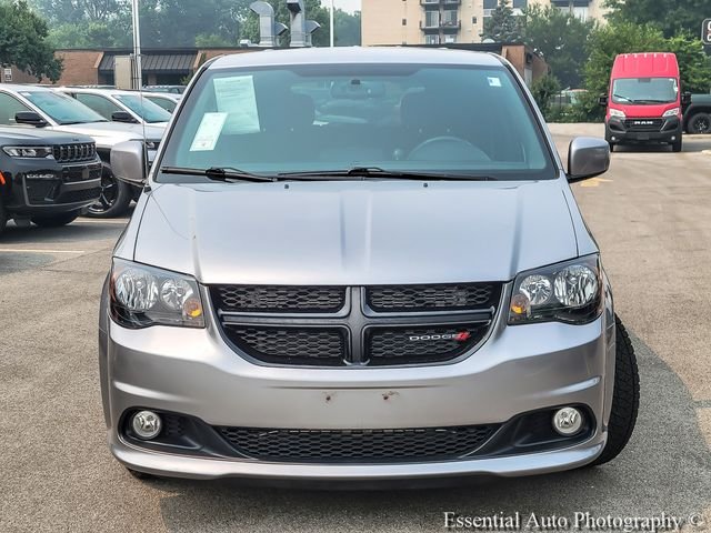 Used 2018 Silver Dodge SE Plus image 4