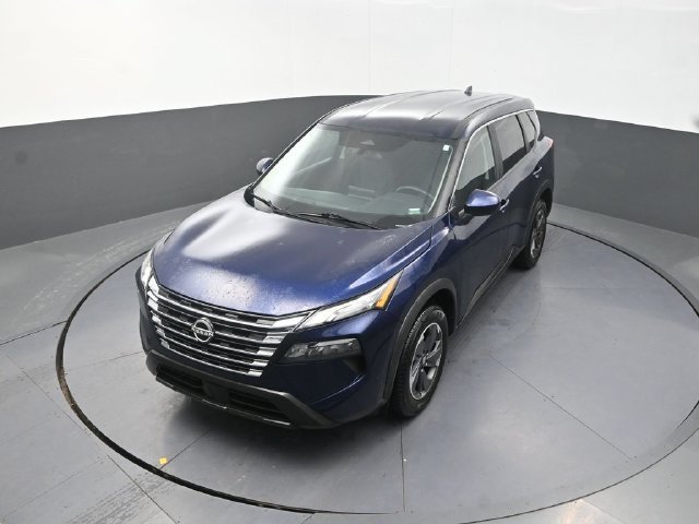 Used 2024 Blue Nissan SV image 13