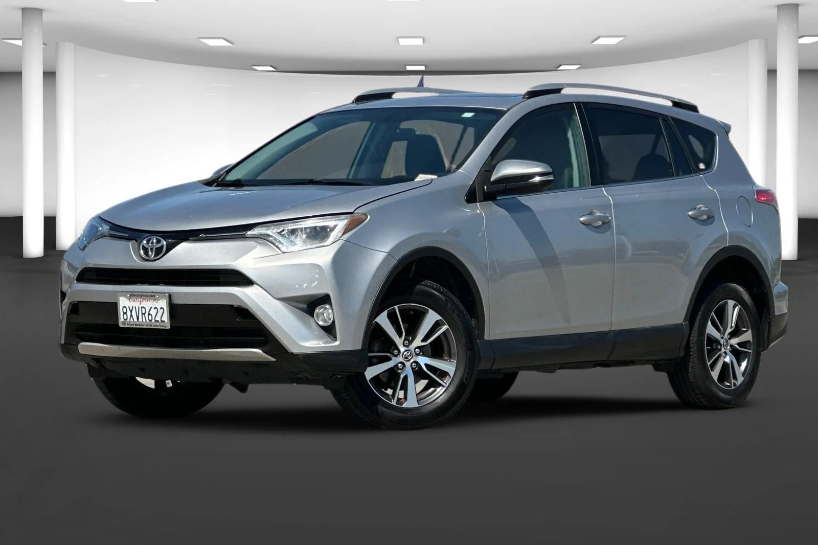 Used 2016 Toyota RAV4 XLE with VIN 2T3WFREV8GW269435 for sale in Madera, CA