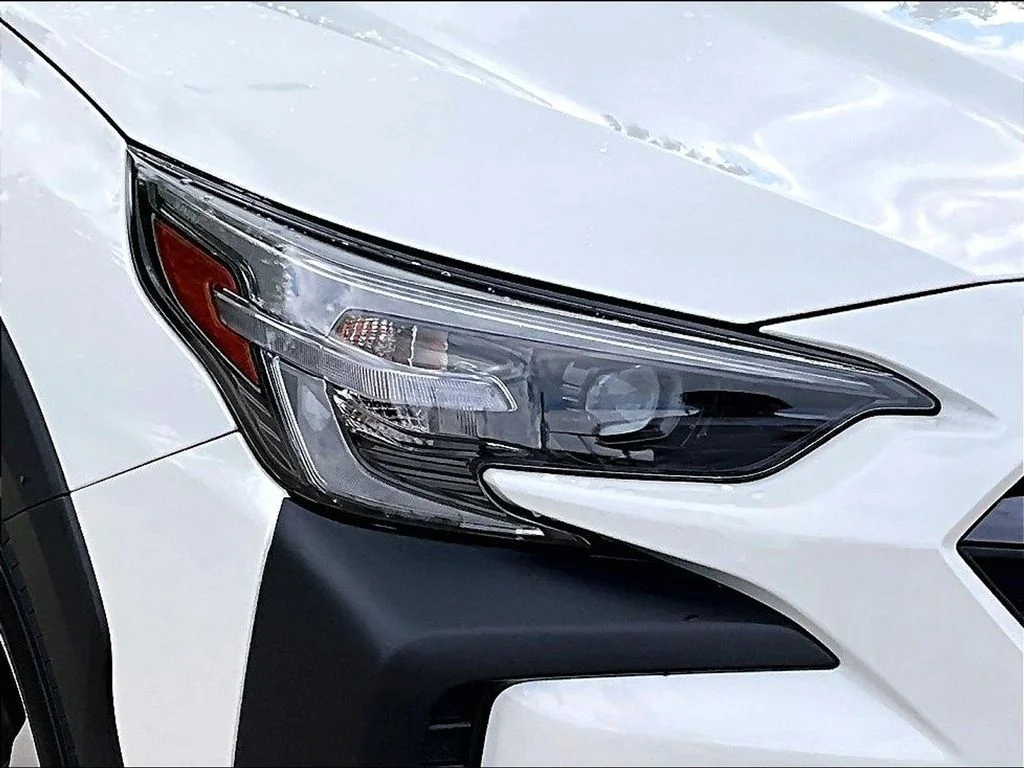 Used 2024 White Subaru Limited image 34