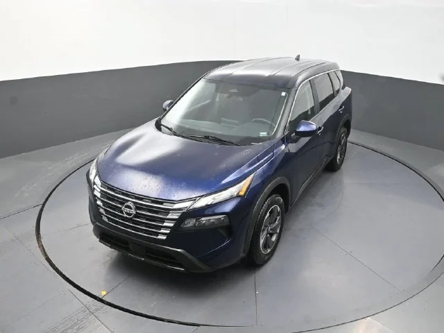 Used 2024 Blue Nissan SV image 13