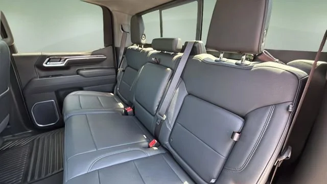 Used 2025 Black Chevrolet LTZ image 22