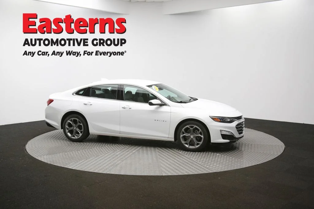 Used 2021 White Chevrolet LT image 47