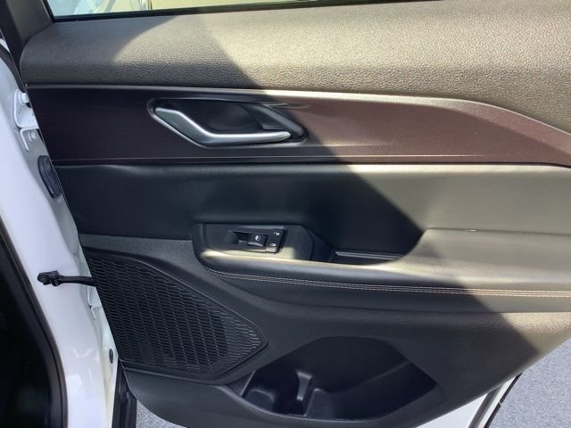 Used 2023 Bright White Clearcoat Jeep Altitude X image 16