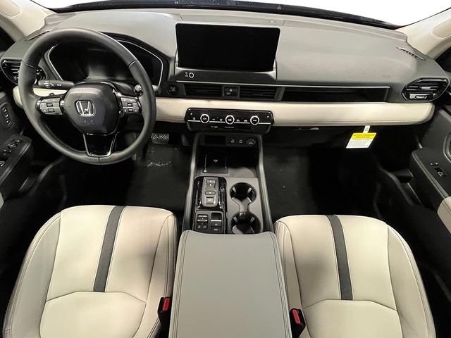 New 2026 Obsidian Blue Pearl Honda RTL image 18