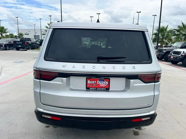 Used 2024 Silver Jeep Series II image 5
