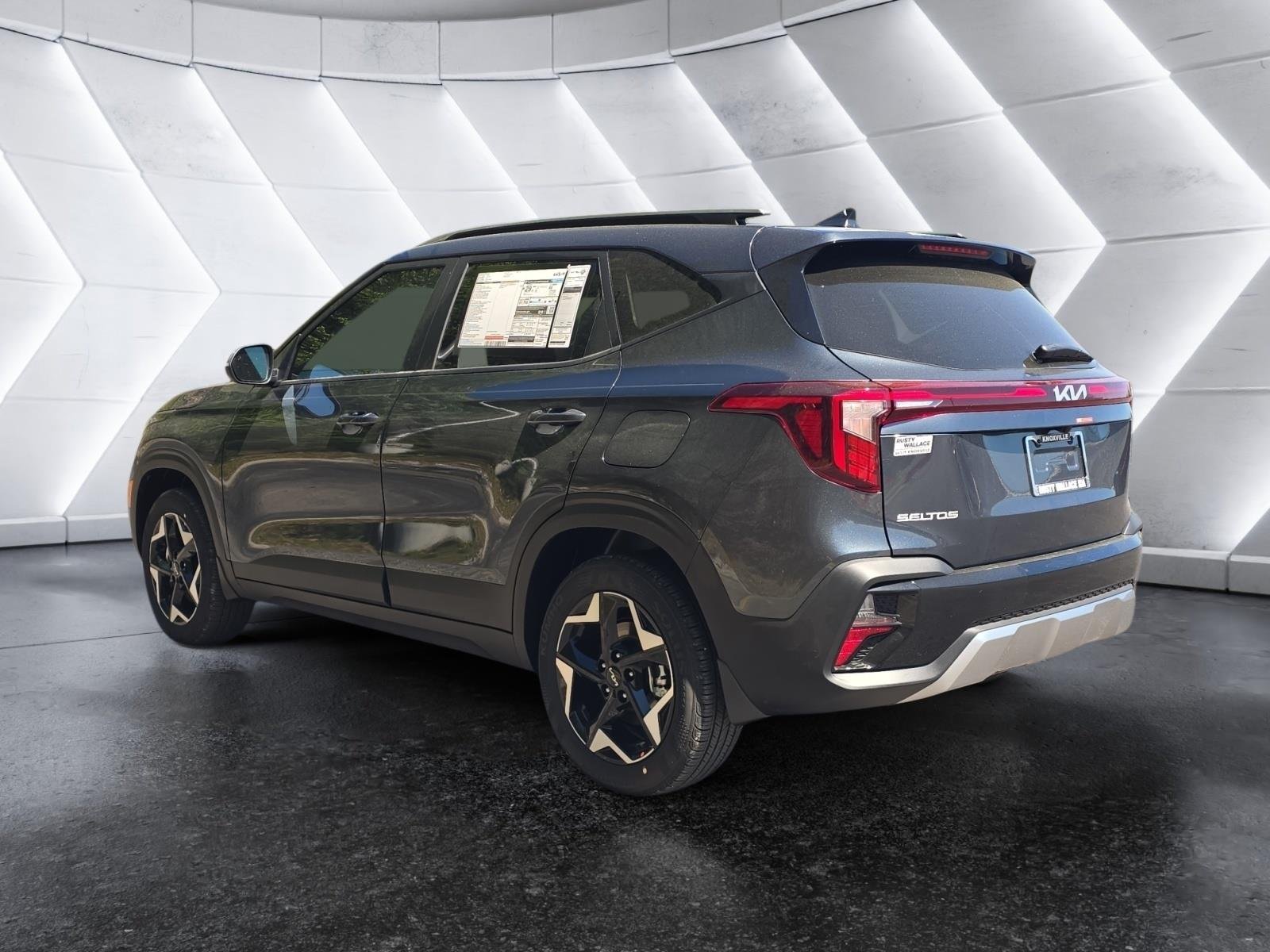 New 2026 Gravity Gray Kia S image 2