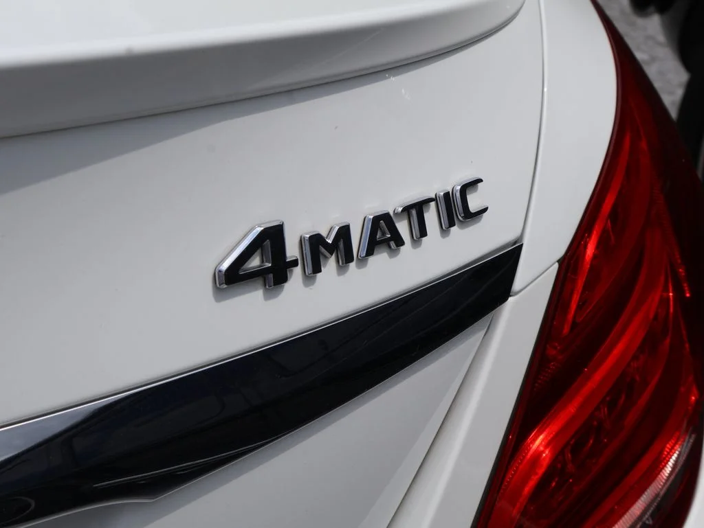 Used 2017 Polar White Mercedes-Benz C 300 image 16