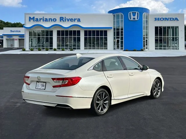 Certified Used 2022 Platinum White Pearl Honda EX-L image 6
