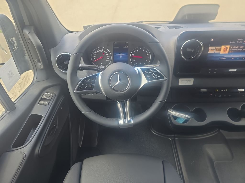New 2026 Cavansite Blue Metallic Mercedes-Benz Cargo 170 WB image 13